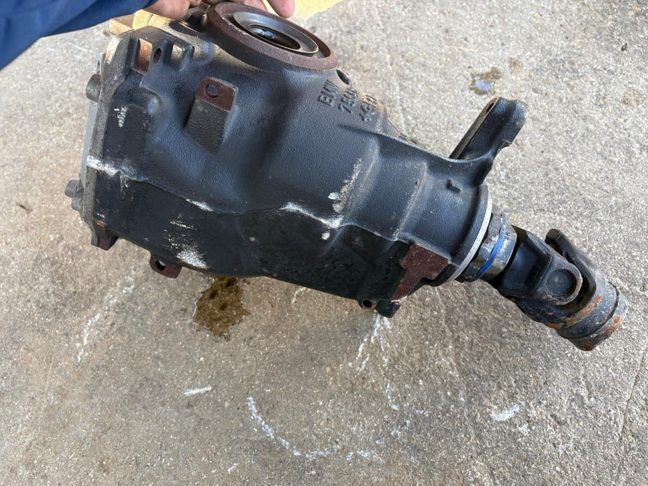2016 2017 BMW X3 Rear Differential Carrier OEM