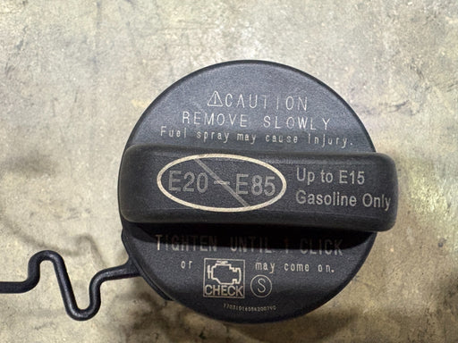2014-2024 TOYOTA CAMRY FUEL GAS TANK FILLER CAP OEM