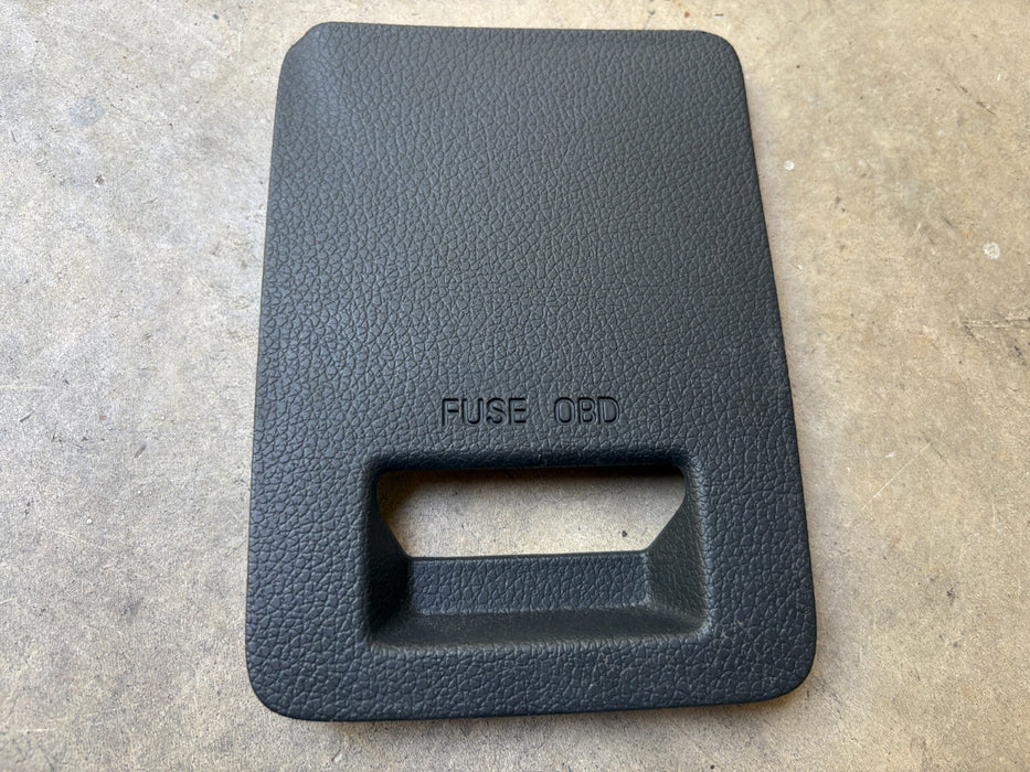 2011 - 2015 Kia Optima Fuse Box Cover Lid Left Door Interior OEM 91941-2T670