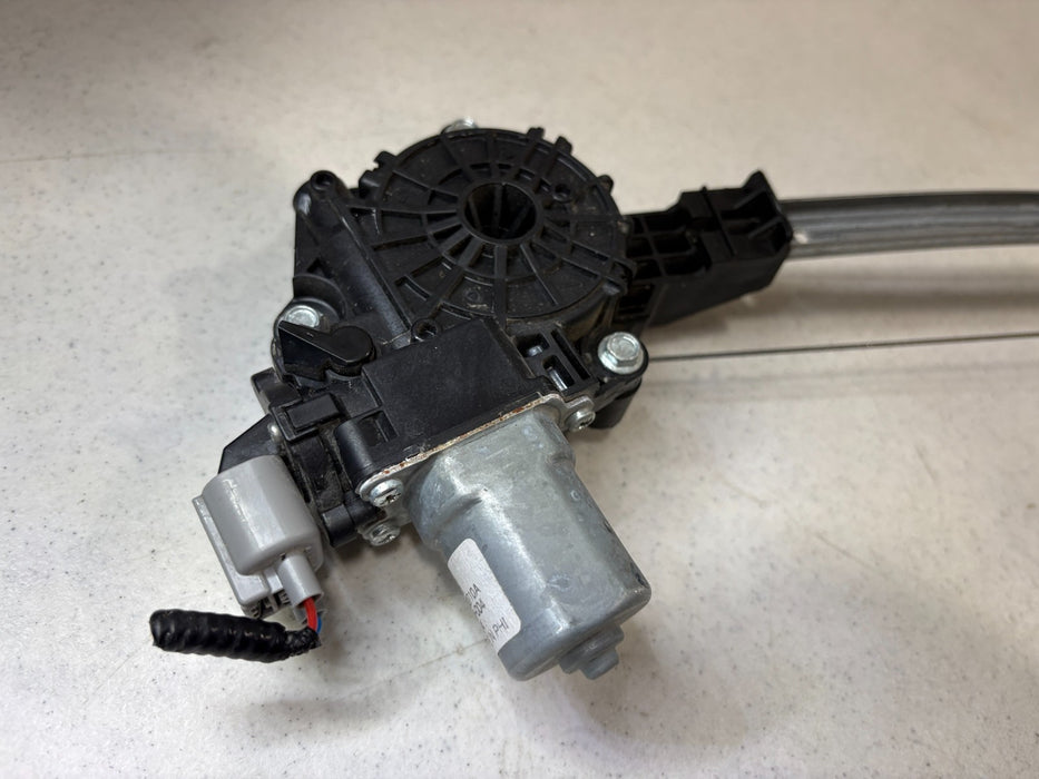 2016-2021 Honda Civic Hatchback Power Window Regulator & Motor Rear Right OEM