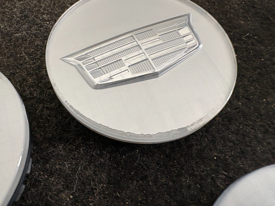 Set of 4, 2013-2025 SILVER Raised Crest Cadillac CTS CT6 XT4 XT5 XT6 Center Caps