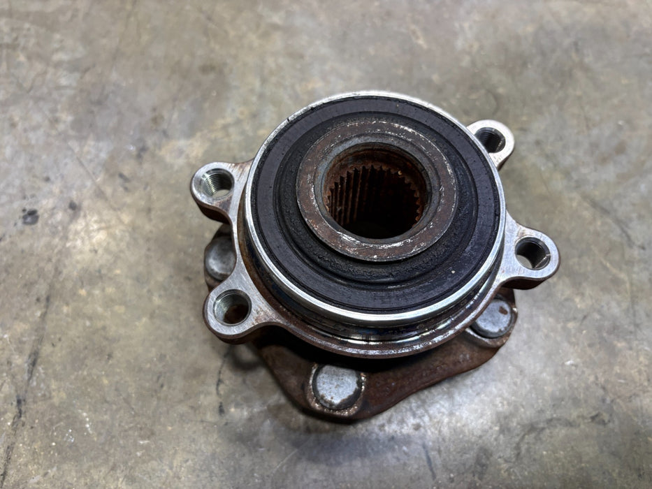 2013-2020 Nissan Pathfinder Front Left Wheel Hub Bearing OEM