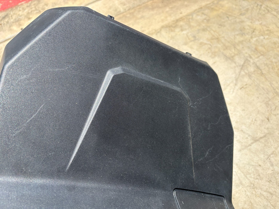 2019 - 2024 Chevrolet Silverado 2.7L Turbo Engine Cover 12695195 OEM