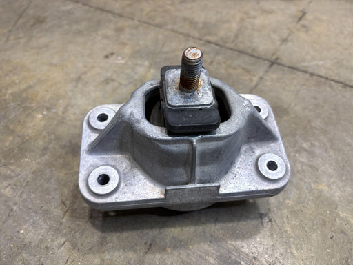 2013-2020 RANGE ROVER SPORT LEFT OR RIGHT ENGINE MOUNT SUPPORT BRACKET OEM
