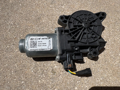 2022 - 2025 HYUNDAI TUCSON REAR LEFT DOOR WINDOW REGULATOR MOTOR 83450N9000 OEM