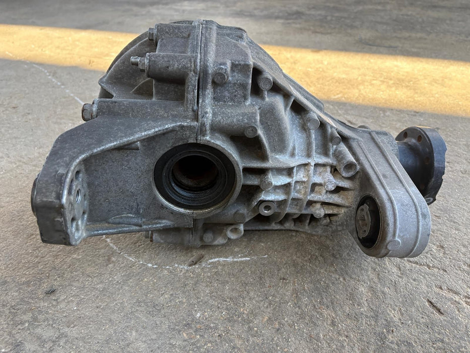 2016 - 2025 DODGE DURANGO 3.6L RWD REAR DIFFERENTIAL AXLE CARRIER OEM