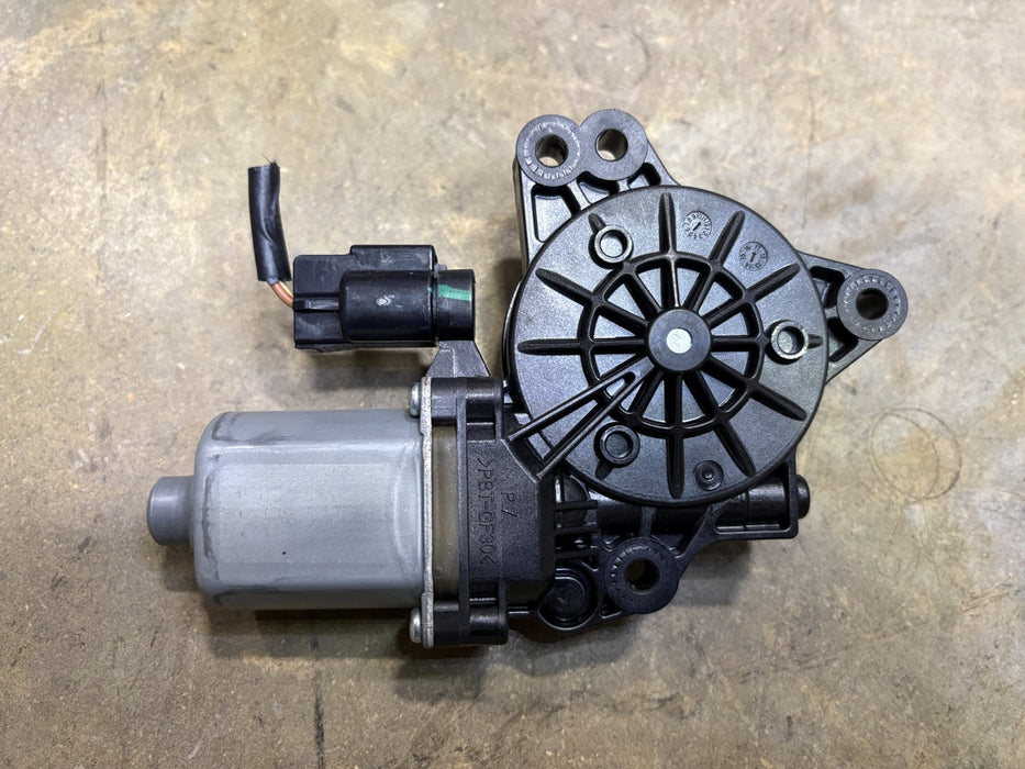 2014-2018 Kia Forte Power Window Motor Passenger Side Rear RH OEM