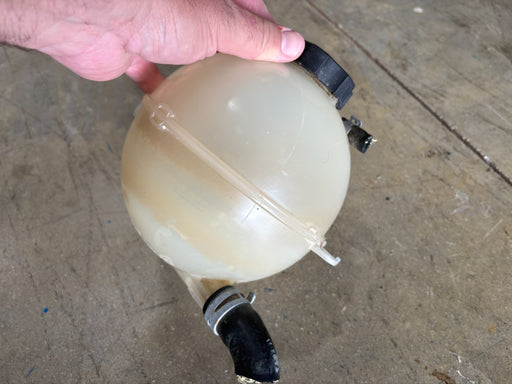 2018-2024 Chevrolet Equinox RADIATOR COOLANT RECOVERY BOTTLE SURGE TANK, OEM