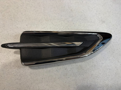 2017-2019 FORD ESCAPE FRONT RIGHT SIDE FENDER VENT TRIM GJ54-16C216-AC OEM