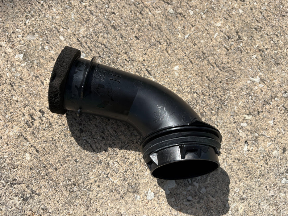 2019 - 2025 TOYOTA COROLLA AIR CLEANER INLET INTAKE HOSE TUBE OEM 17752-24050