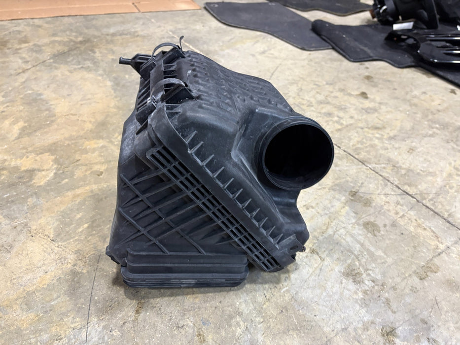 2012-2017 Hyundai Azera 3.3L Air Filter Housing Assembly #28100-3V350 OEM