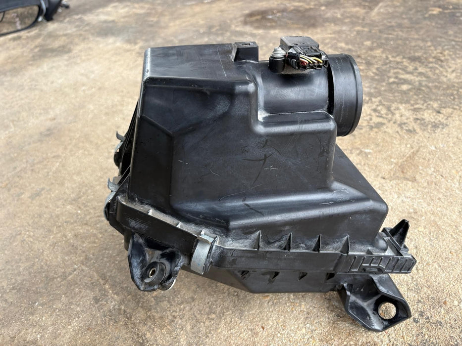 2015-2016 Honda CRV 2.4L Air Cleaner Intake Box Assembly OEM