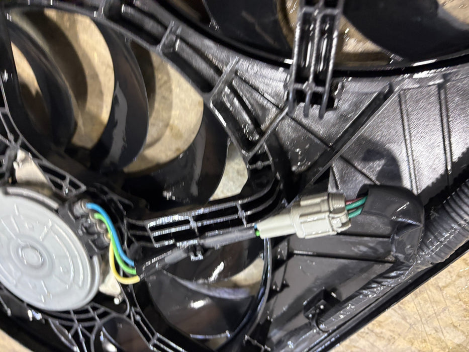 2008-2013 Nissan Rogue Radiator Cooling Fan Motor Assembly OEM