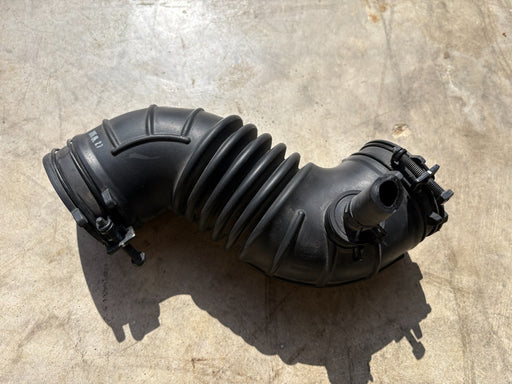 2012 2013 2014 2015 2016 2017 Hyundai Veloster Air Cleaner Tube Intake Hose 1.6L