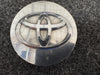 TOYOTA Camry WHEEL RIMS CENTER HUB CAP CAP SILVER BASE CHROME LOGO 62MM