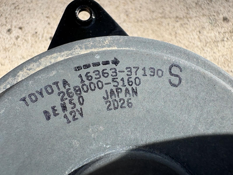 2020-2022 TOYOTA COROLLA FRONT ENGINE RADIATOR COOLING FAN MOTOR 268000-5160 OEM