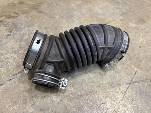 2008-2013 NISSAN ROGUE AIR CLEANER INTAKE TUBE OEM