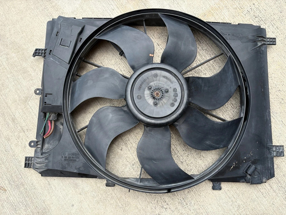 2008-2018 Mercedes C300, E350, C250, SLK350 3.0 Radiator Fan Motor & Shroud, OEM