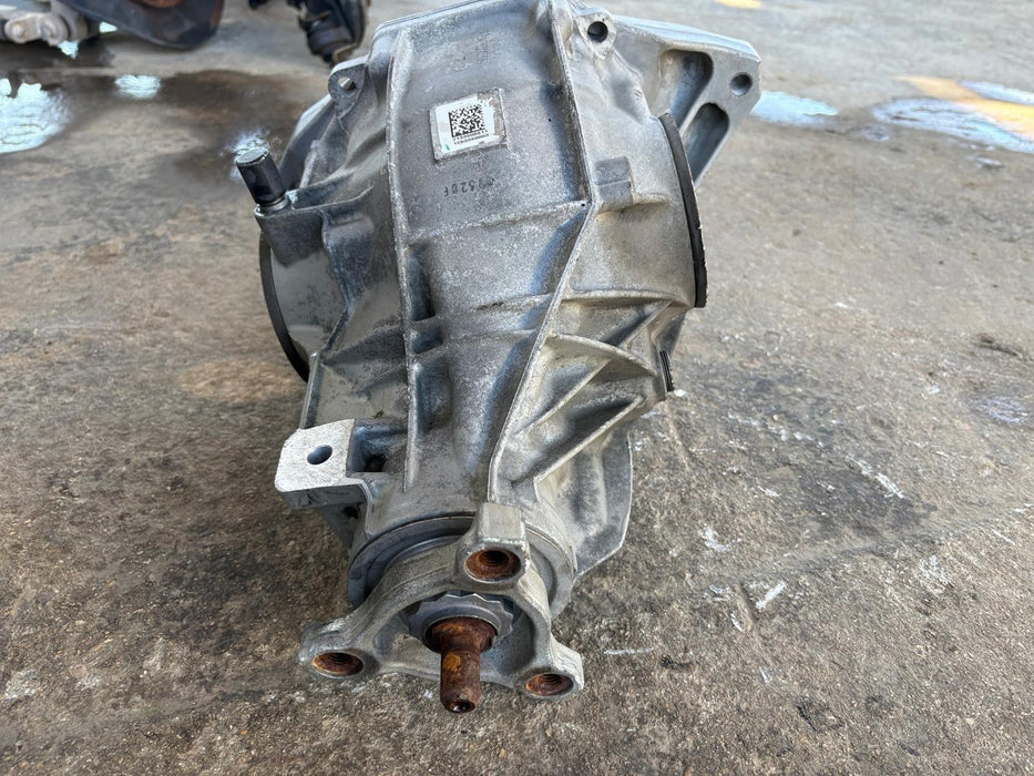 2016 - 2020 Mercedes Benz GLC300 RWD REAR DIFFERENTIAL 3.27 GEAR RATIO OEM