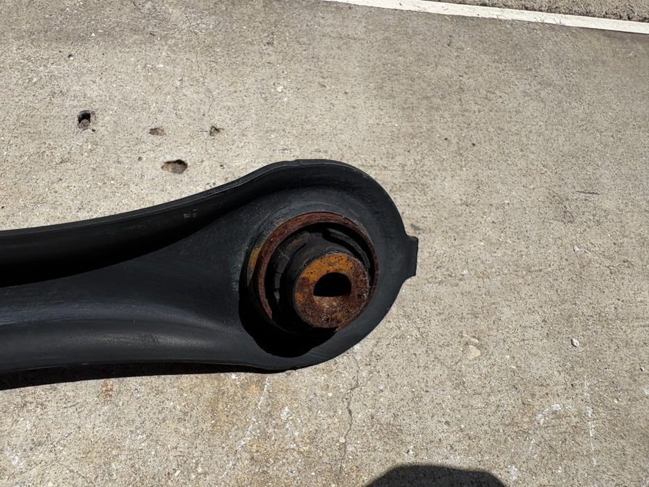 Genuine 2017-2022 Honda CR-V CRV Rear Left Driver Side Lower Lateral Control Arm