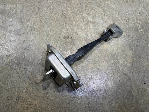 2014 - 2020 MITSUBISHI OUTLANDER REAR LEFT DOOR CHECK STRAP STOP STOPPER OEM