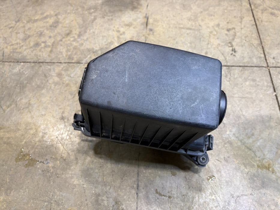 2014-2019 Kia Soul 2.0L Air Cleaner Filter Box Housing OEM