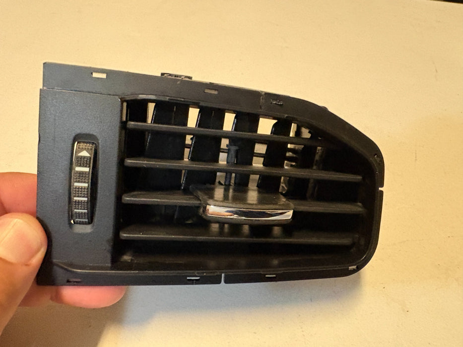 2020 - 2025 Ford Explorer Dashboard A/C Air Vent Left Inner OEM