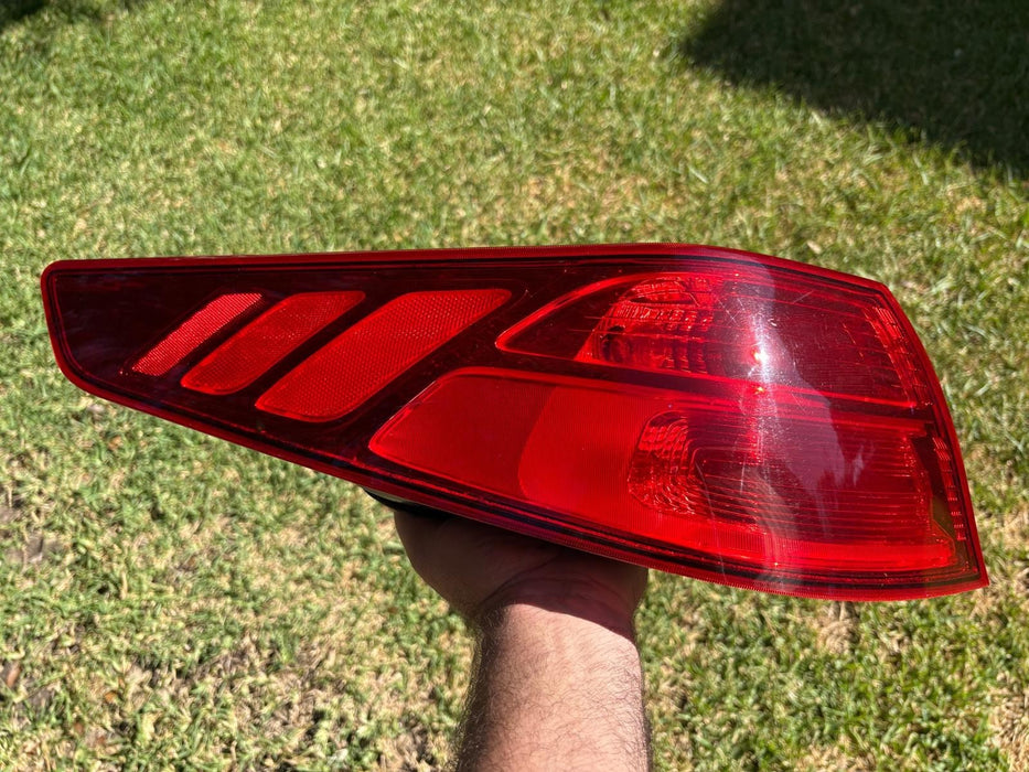 2014 2015 Kia Optima Left Driver LH Side Tail Light OEM