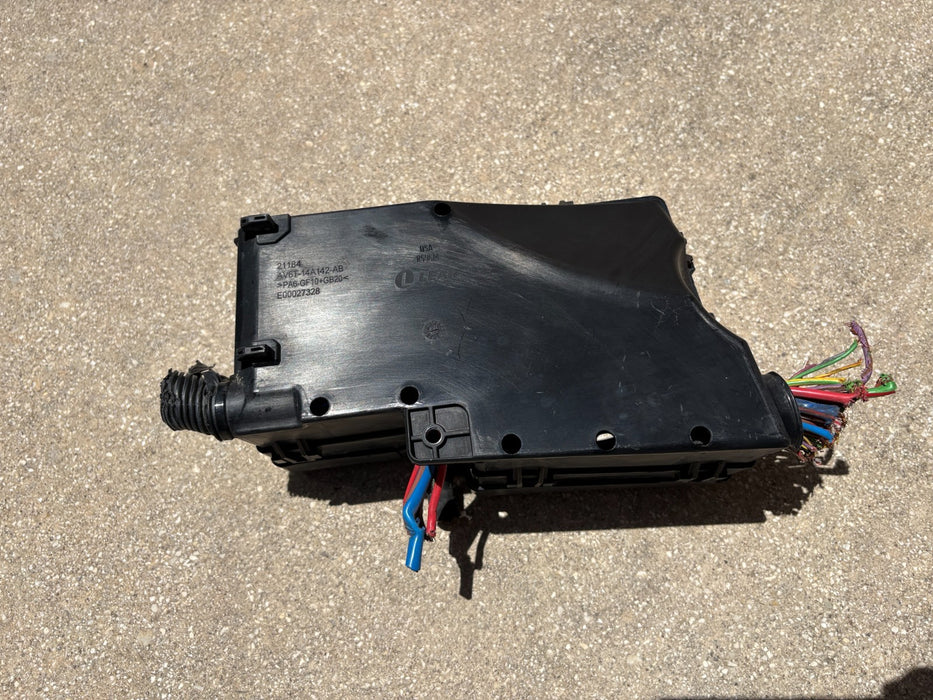 2013 - 2019 Ford Escape 1.5L Fuse Box Engine OEM