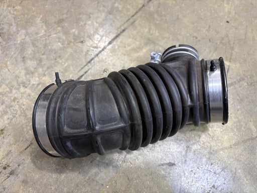 2008-2013 NISSAN ROGUE AIR CLEANER INTAKE TUBE OEM