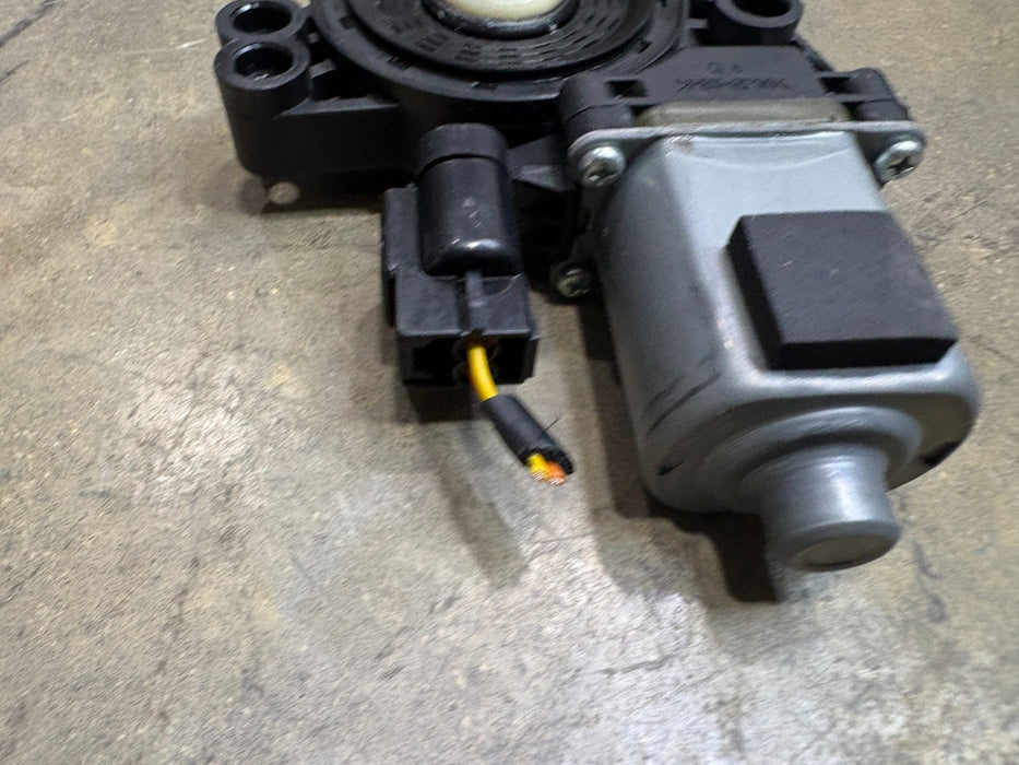 2014-2018 Kia Forte Power Window Motor Front Passenger Side RH OEM
