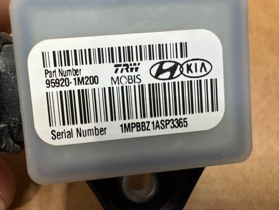 2011-2014 HYUNDAI SONATA HYBRID FRONT LEFT DOOR SENSOR 95920-1M200 OEM