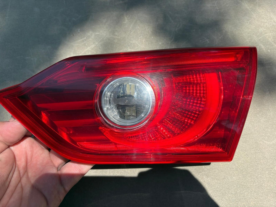 2014 2015 2016 2017 Infiniti Q50 Tail Light Inner Right Passenger OEM