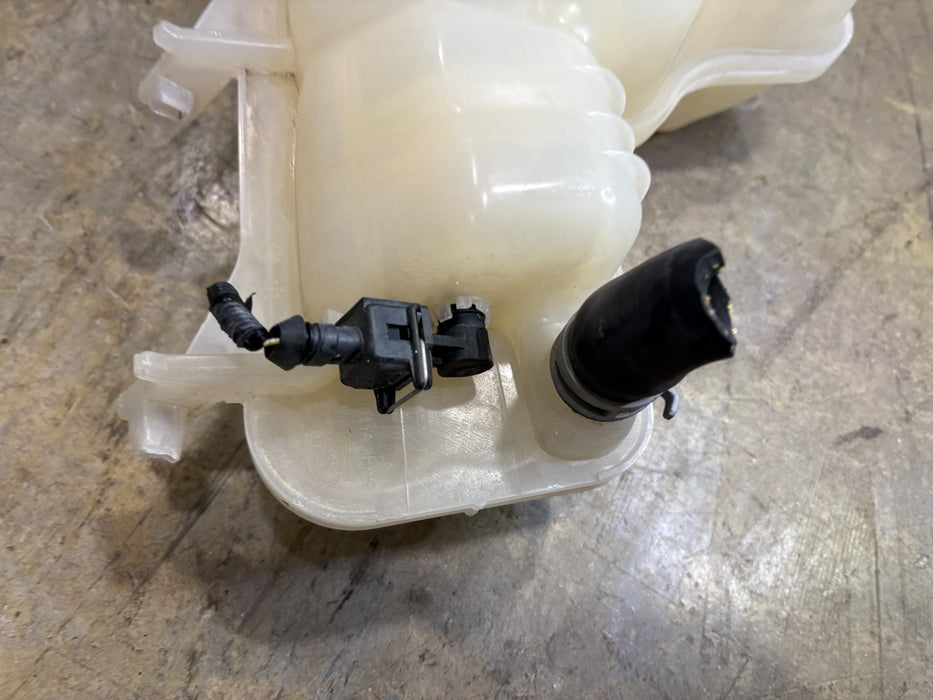 2014 - 2022 LAND ROVER RANGE ROVER COOLANT RECOVERY BOTTLE OEM YC15-8B099-AA