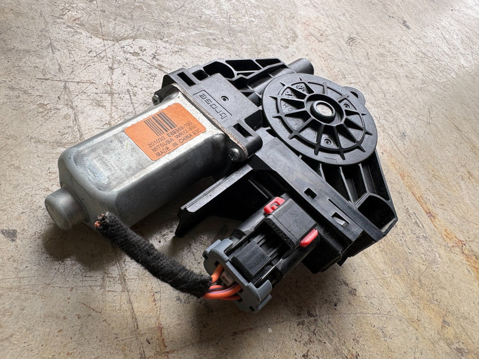 2021 - 2025 JEEP GRAND CHEROKEE FRONT RIGHT SIDE DOOR POWER WINDOW MOTOR OEM