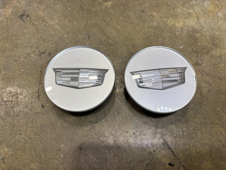 Set of 2 2013-2025 SILVER Raised Crest Cadillac CTS CT6 XT4 XT5 XT6 Center Caps