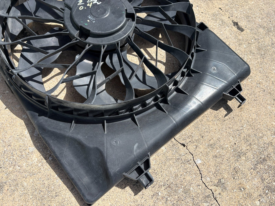 2016-2020 Kia Optima 2.4L Radiator Motor Cooling Fan Assembly OEM