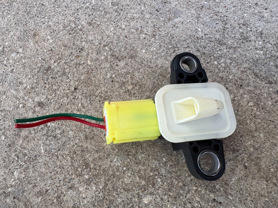 2009 - 2014 NISSAN MURANO FRONT RIGHT SENSOR OEM 988361MA0A