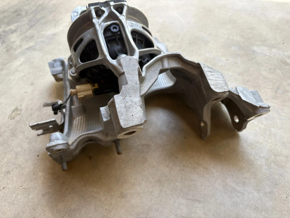 2018-2024 Audi A5 F5 Engine Right Mount REINFORCEMENT SUBFRAME RAIL BRACKET OEM