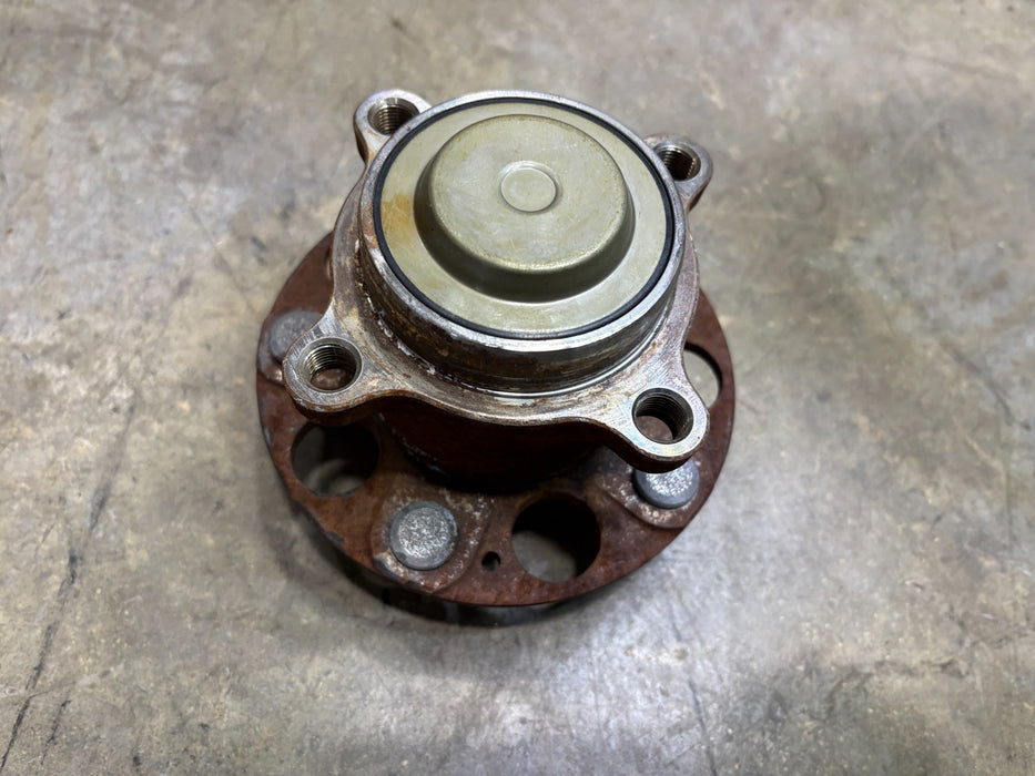 2015-2020 Acura TLX FWD Rear Right Wheel Bearing Hub OEM
