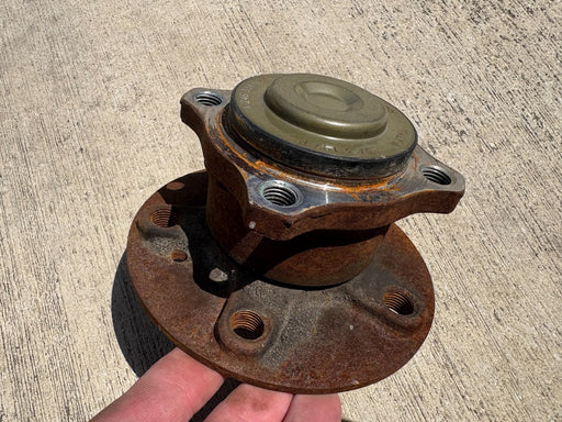 2014-2020 Mercedes-Benz GLA250 Wheel Hub Left or Right Bearing Assembly Rear