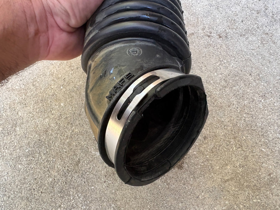 2013-2019 Ford Escape 2.0L Air Intake Cleaner Duct Hose Tube 1088307S OEM