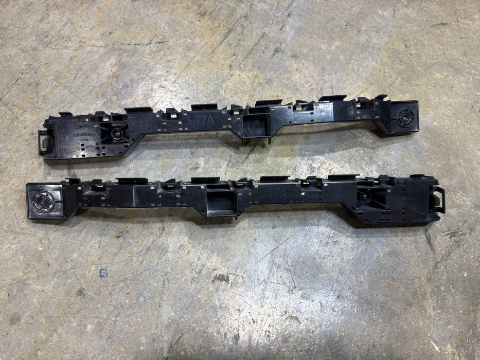 Set of 2 2016 - 2022 HONDA HR-V Rear Left & Right Bumper Bracket 17853F1