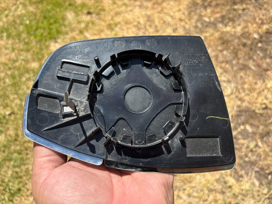 2012 - 2018 FORD FOCUS LEFT DRIVER SIDE MIRROR GLASS CM5117T675AB OEM