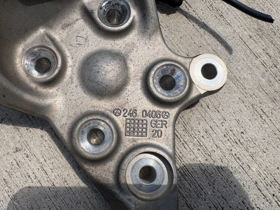 Genuine, 2015-2020 Mercedes-Benz GLA250 2.0 Rear Right Passenger Spindle Knuckle