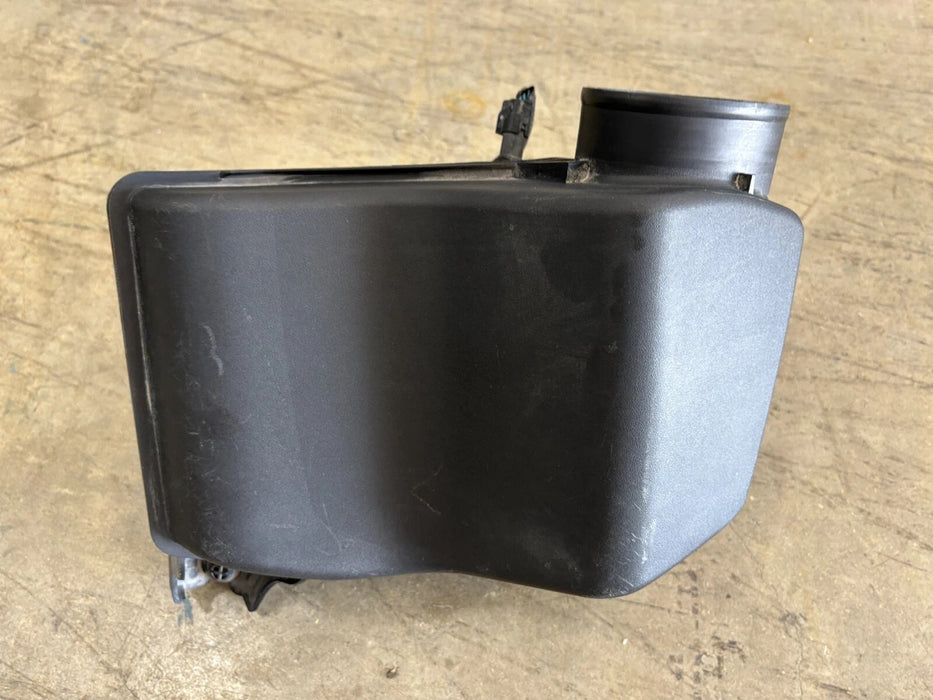 2017-2020 Chrysler Pacifica 3.6L Air Intake Cleaner Resonator, Original #33357C