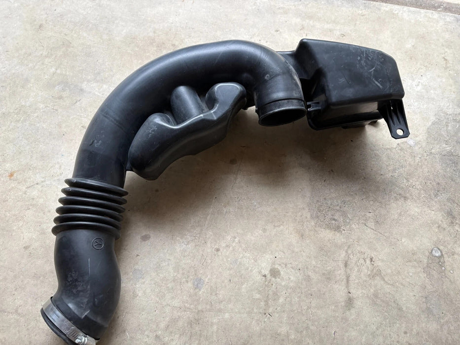 OEM, 2014-2016 Subaru Forester 2.5L Air Cleaner Intake Tube Pipe Line Resonator