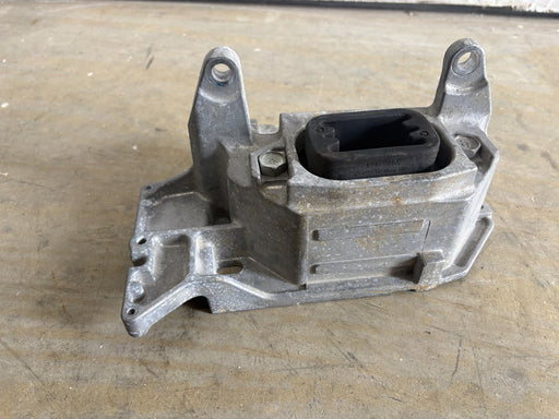 2013 - 2019 Nissan Sentra Left Transmission Support Mount OEM