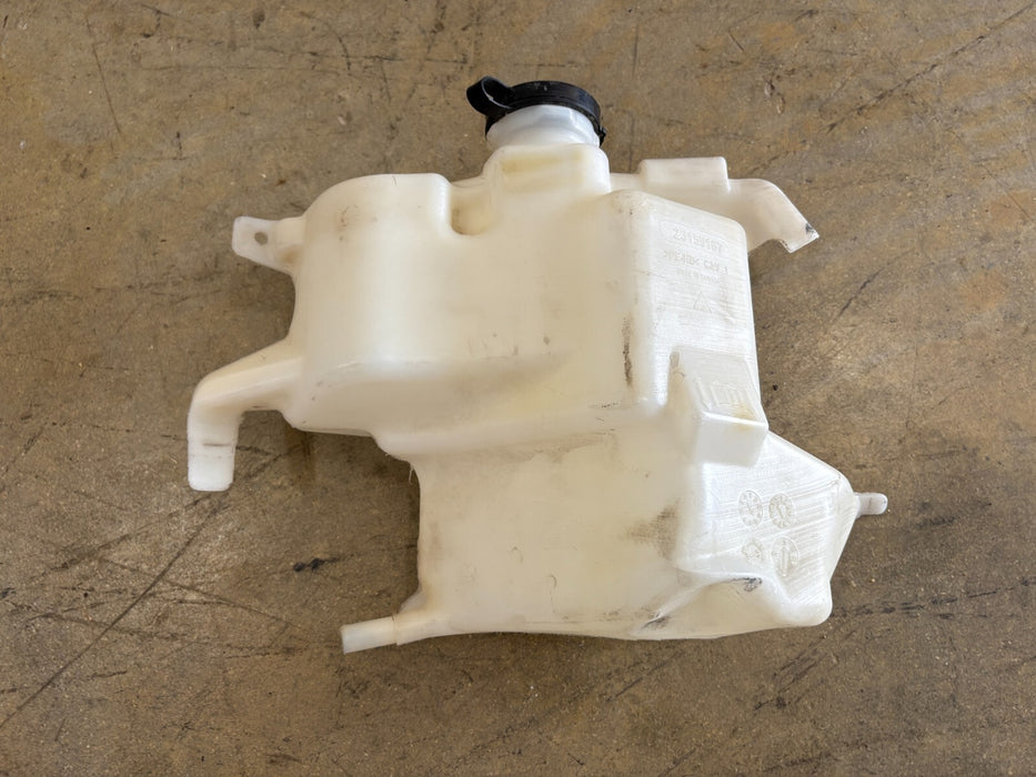 2008-2017 Acadia, Enclave 3.6L Radiator Coolant Reservoir Bottle #23159167 OEM
