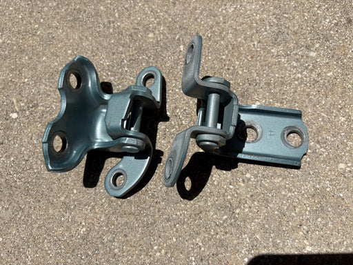 2017-2022 TOYOTA PRIUS REAR RIGHT DOOR UPPER & LOWER HINGE SET OEM